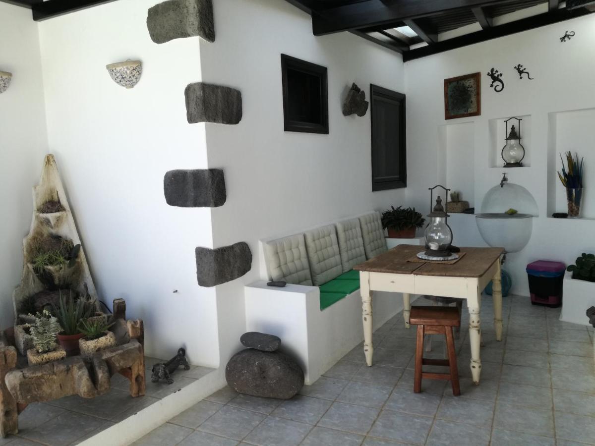 Aptos Con Piscina El Flamboyan 1 Teseguite Екстериор снимка