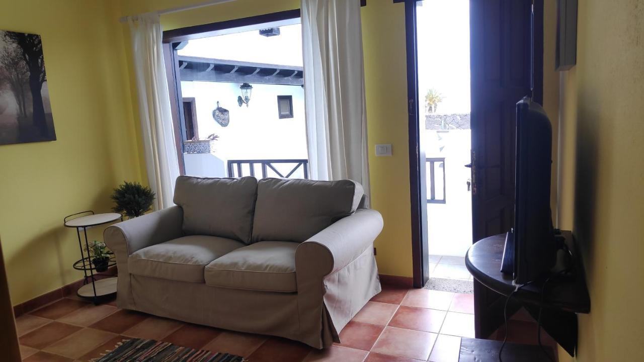 Aptos Con Piscina El Flamboyan 1 Teseguite Екстериор снимка